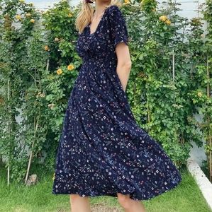 🌠gone 4/24🌠 navy midi dress